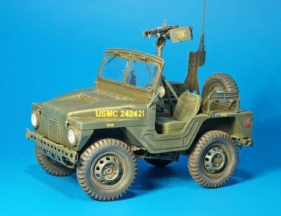 1/35 M422 Command car