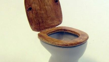 Toilet bowl 1/35 – Plus Model