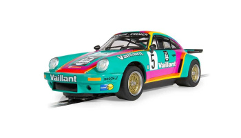 Autíčko GT SCALEXTRIC C4439 - Porsche 911 3.0 RSR - Vaillant (1:32) - Scalextric