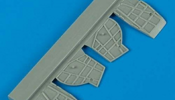 1/72 SB2C Helldiver undercarriage covers