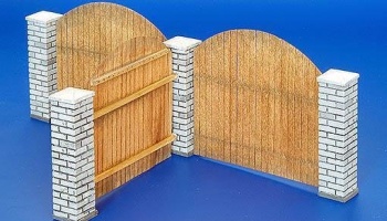 Fence with columns 1/35  - Plus Model