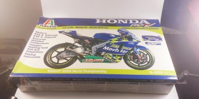 Honda RC211V 1:6 - Italeri