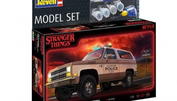 ModelSet STRANGER THINGS auto 67724 - 1985 Chevrolet K5 Blazer (1:25) - Revell