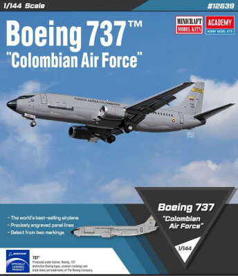 Model Kit letadlo 12639 - Boeing 737 "Colombian Air Force"  (1:144) - Academy