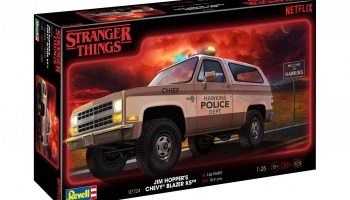 Plastic ModelKit STRANGER THINGS auto 07724 - 1985 Chevrolet K5 Blazer (1:25) - Revell