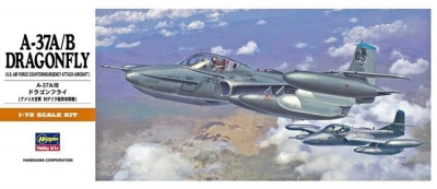 SLEVA  20%  DISCOUNT - A-37 A/B Dragonfly (1:72) - Hasegawa